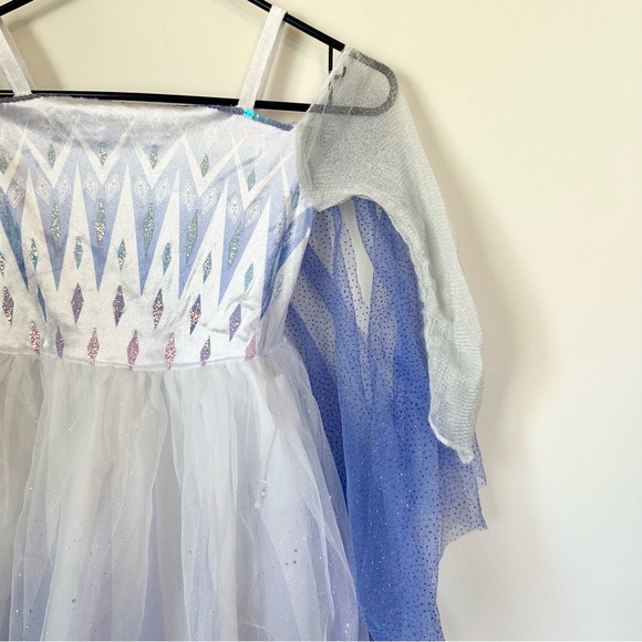 Disney Frozen Snow Queen Elsa Costume Dress - Size: S (4-6X) - Picture 7 of 9